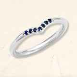 Anillo en V Sakshi de oro blanco Zafiro