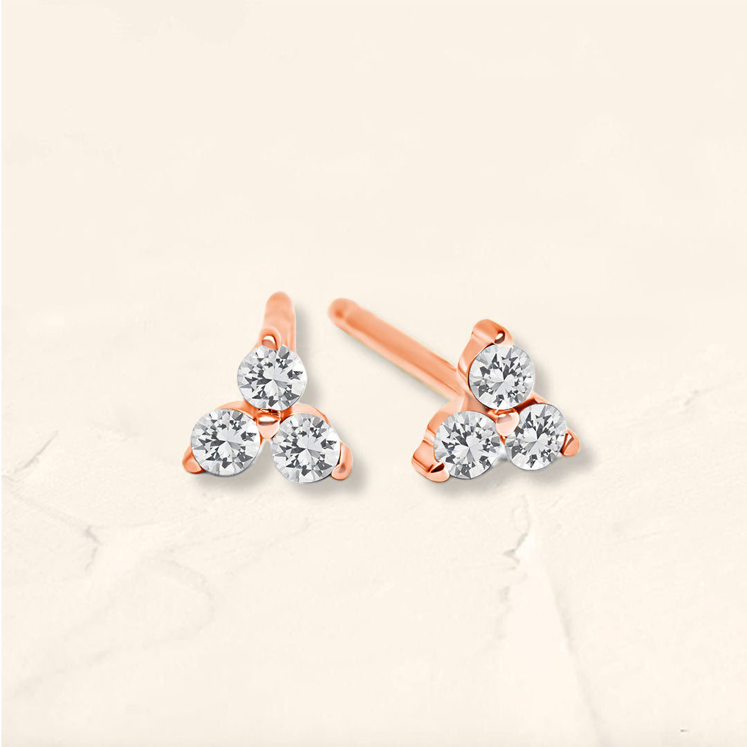 Flower earrings with rose gold diamond
