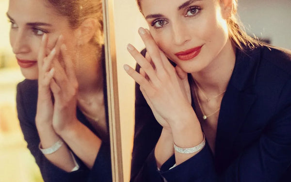 Comment Nettoyer des Bijoux en Argent (Même Noircis) : 7 Méthodes Efficaces
