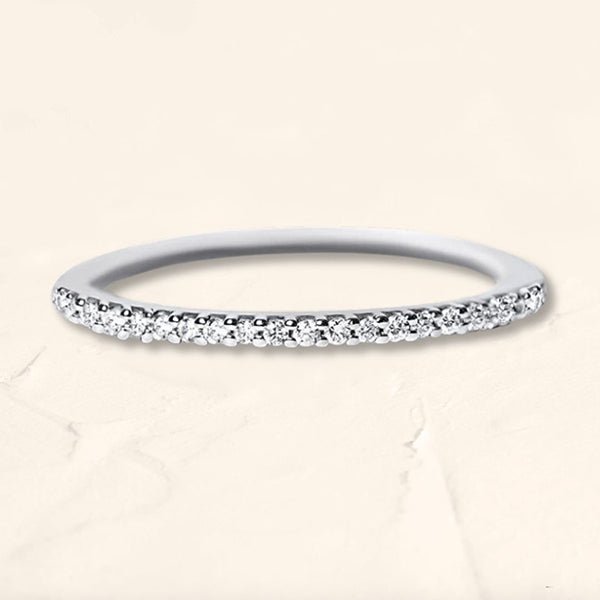 Alliance fine éternité pavée de diamants - bague Shadi en or blanc 18 carats