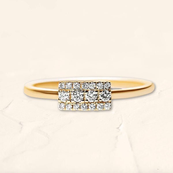 Rectangular diamond-paved Sapna XL ring in 18K white gold karats