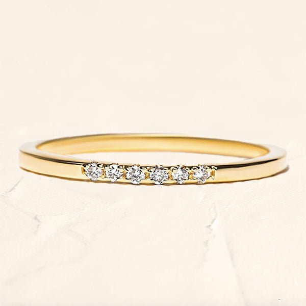 Anillo Nisha de oro con diamantes 