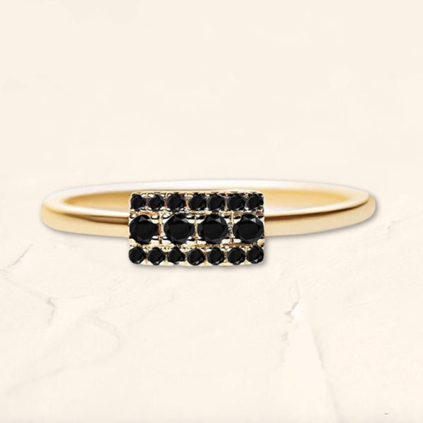 Bague Brami XL en or jaune sertie de 18 diamants noirs