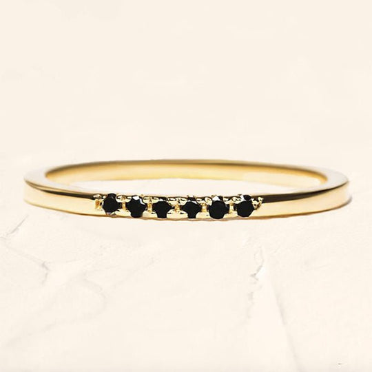 Anillo Nisha en oro vermeil con diamantes negros