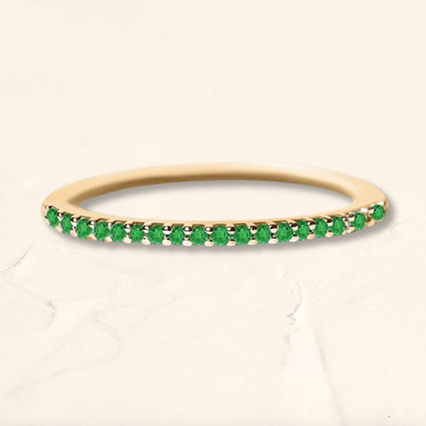 Emerald and yellow gold Shadi eternity ring