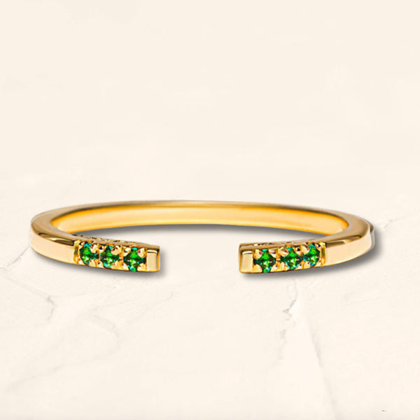 Fine Veda ring in gold vermeil and emeralds