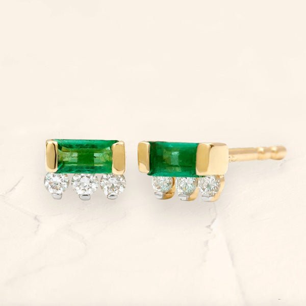 Boucles d'oreilles Prana baguette emeraude et diamant