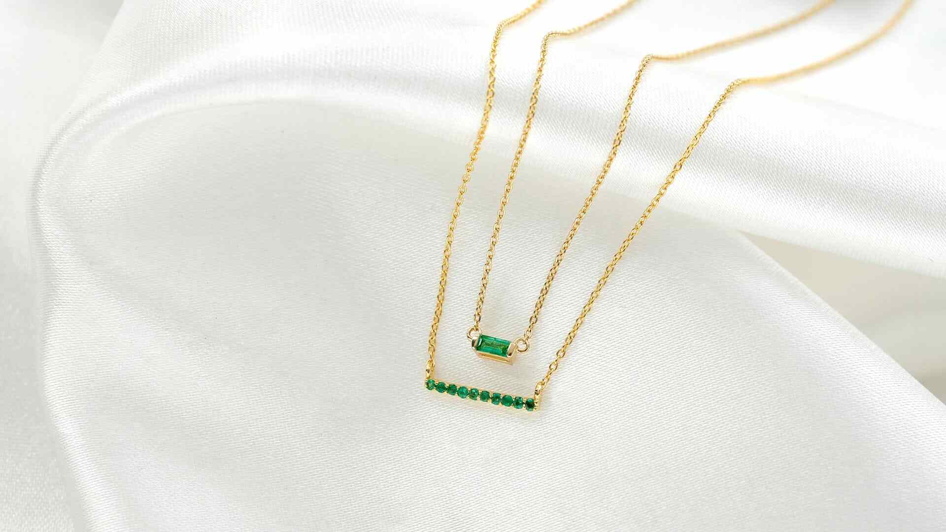 Emerald Ujala Necklace