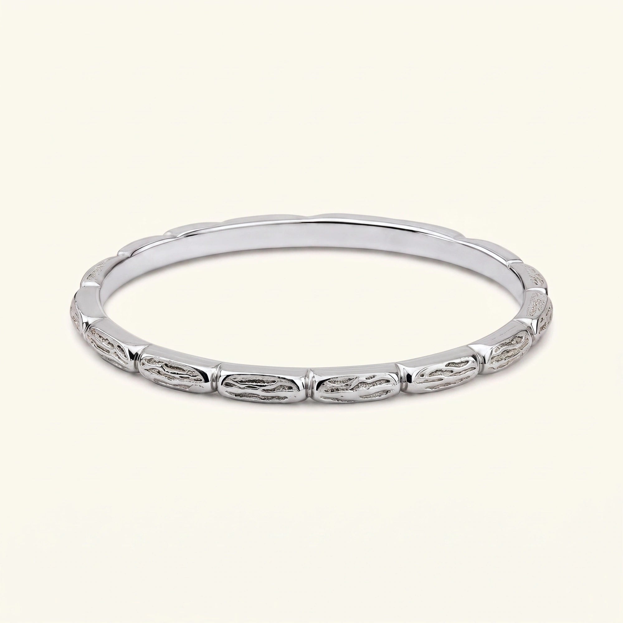 Alliance Sobek écailles de crocodile en or blanc 18 carats, bague fine 1,5 mm