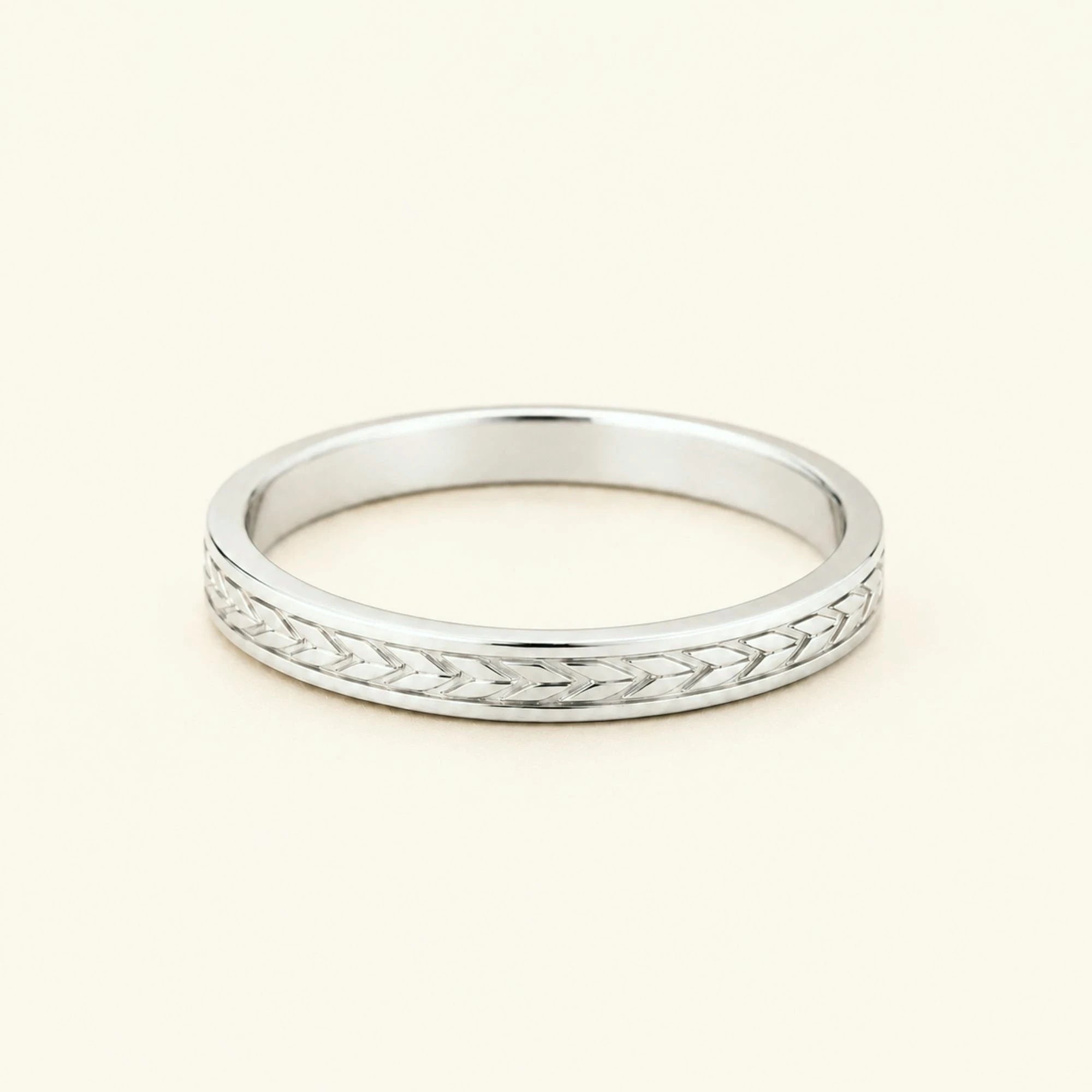 Alliance gravée laurier or blanc 18 carats 3mm Kléos