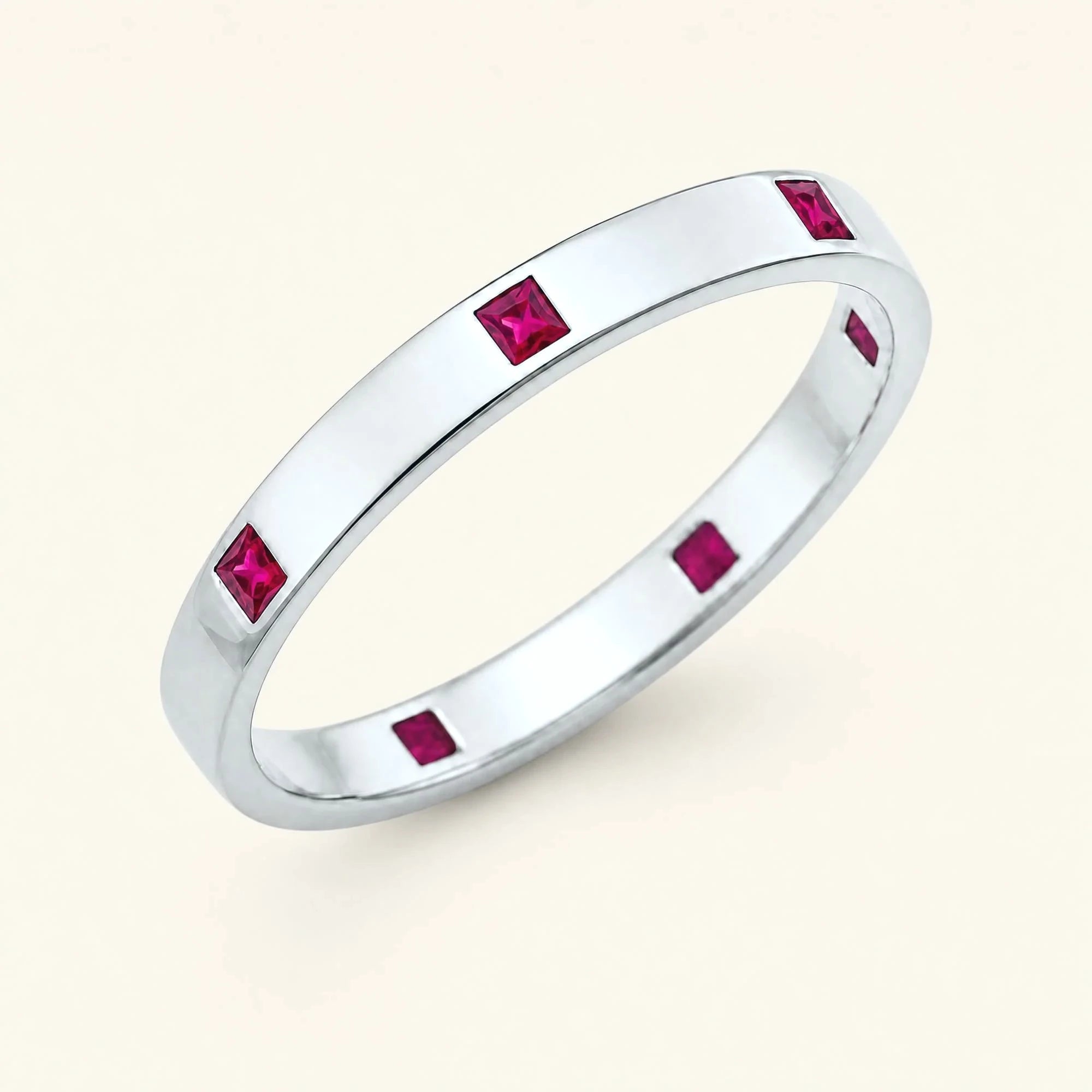 Alliance princesse de rubis pour homme en or blanc
