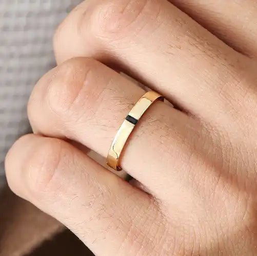 engagement ring black diamond baguette Agni