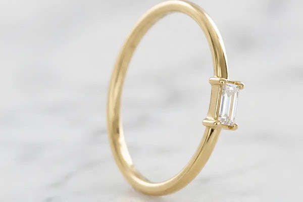 Bague de fiançailles diamant : guide complet