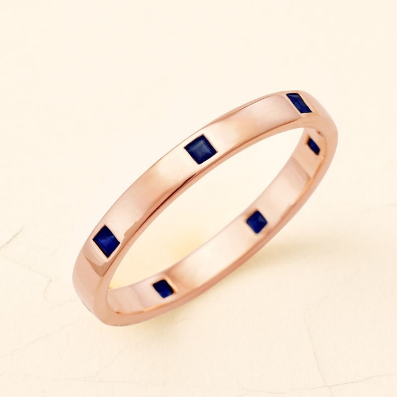 Viyom rose gold 18 carats sapphire wedding ring for men 