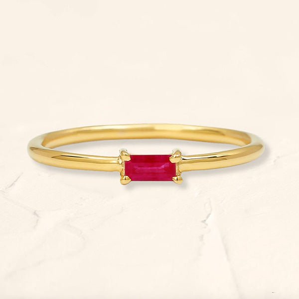 bague solitaire rubis baguette