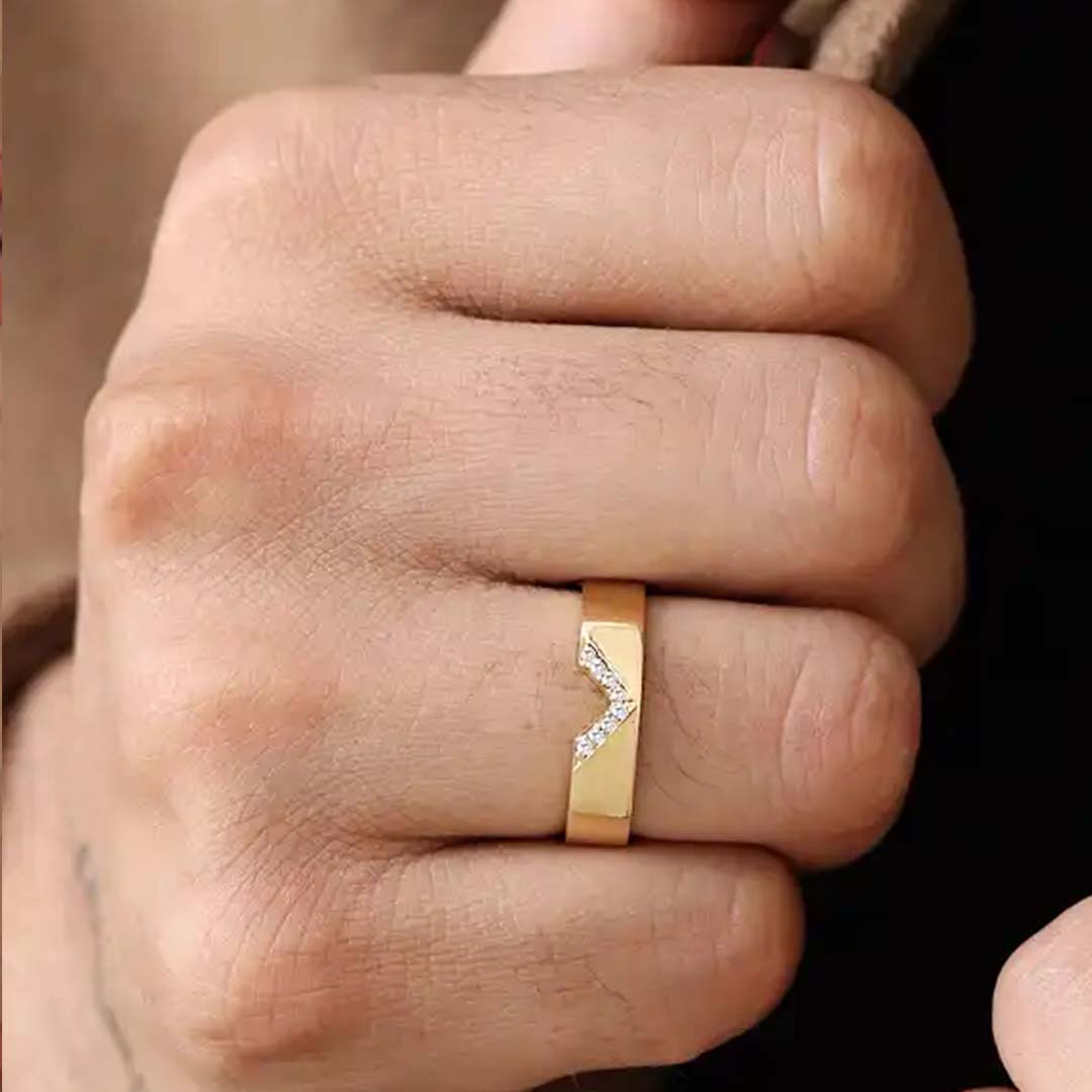 Bague en diamant 18 carats pour homme Rudra en or jaune 