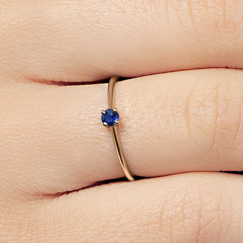 solitaire sapphire ring