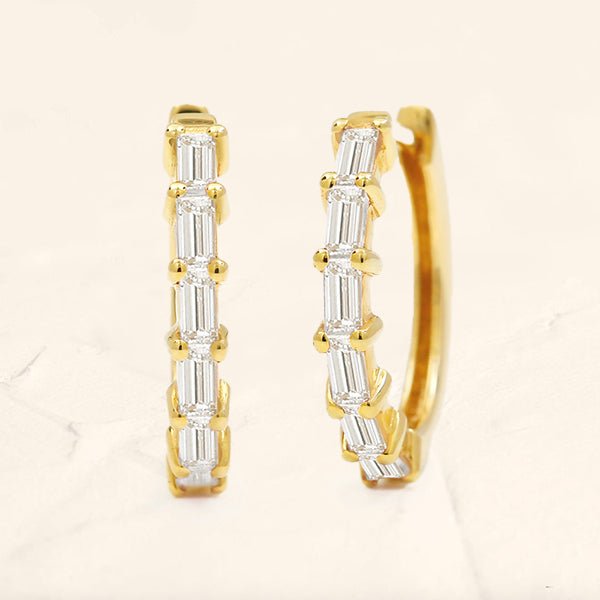 Baguette-cut Yatra hoop earrings in diamond and yellow gold