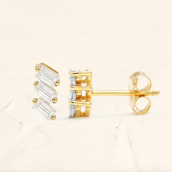 Jivane asymmetrical earrings in diamond and yellow gold