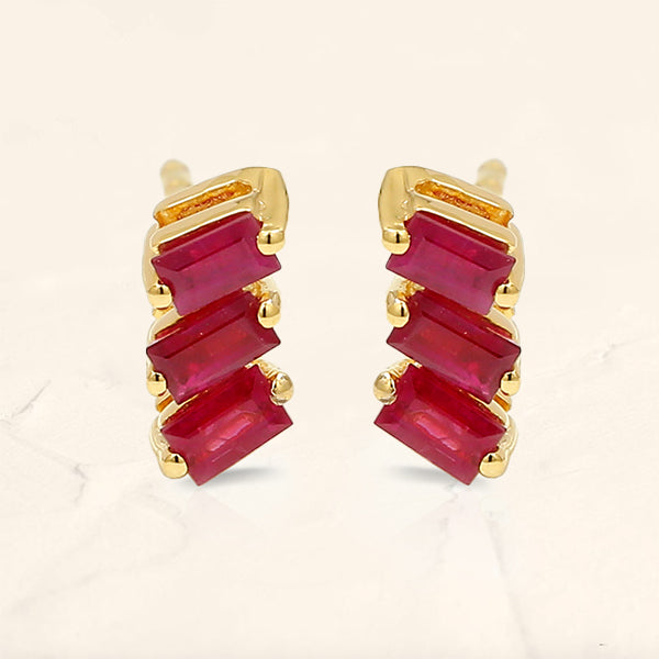 Boucles d'oreilles baguette Jivane rubis en or jaune