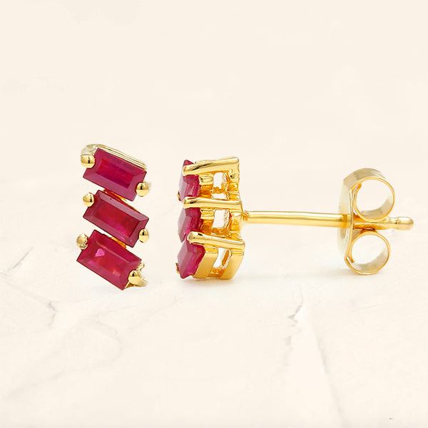 Boucles d'oreilles baguette Jivane rubis