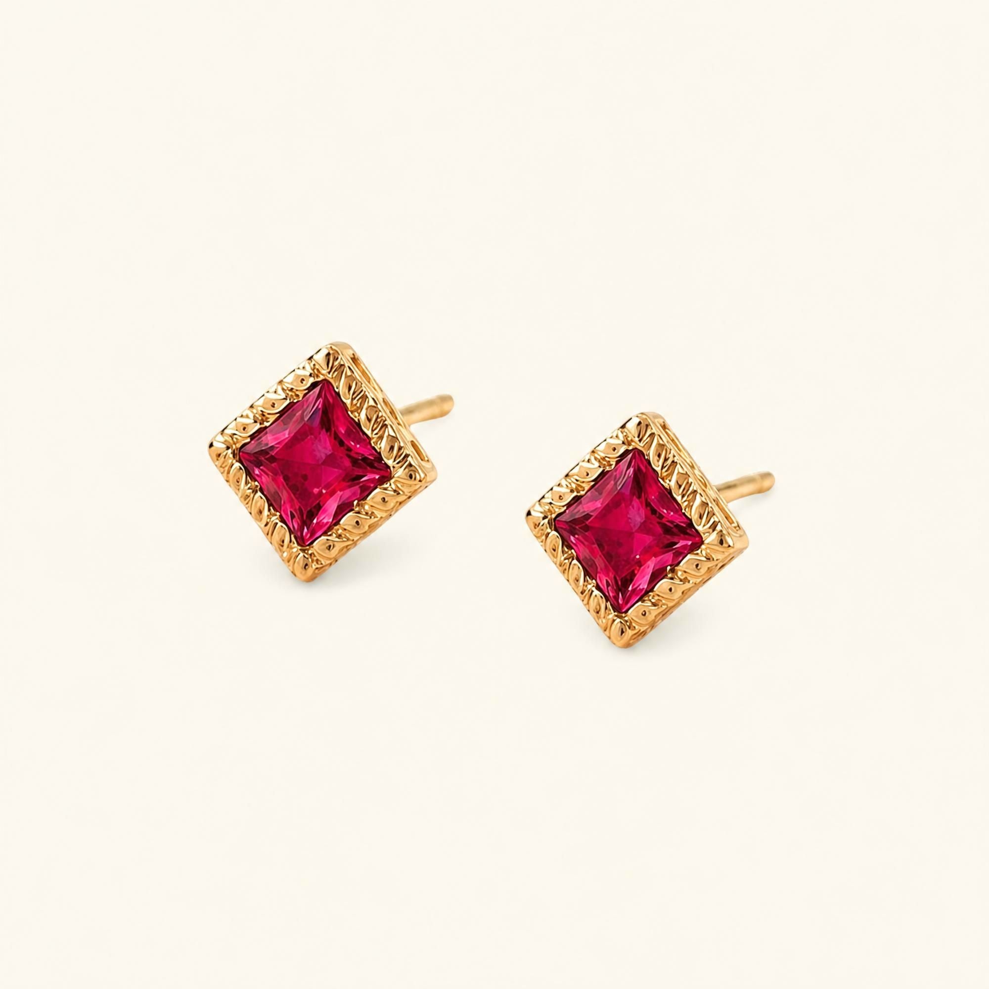 Boucles d'Oreilles Indrani Rubis - or jaune
