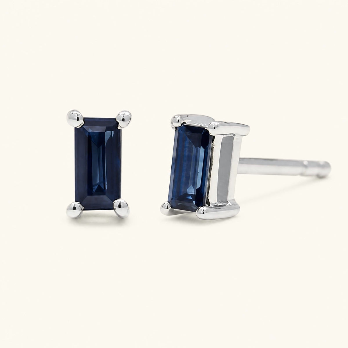 Boucles d'Oreilles Shanti Saphir - or blanc