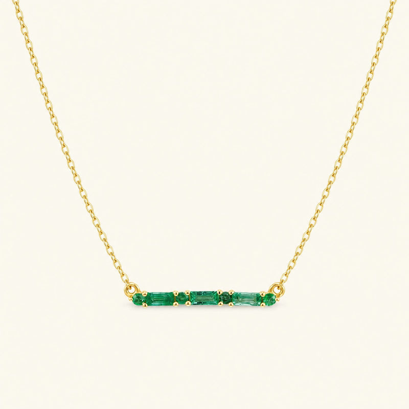 Collier Bhagya emeraude horizontal géométrique baguette