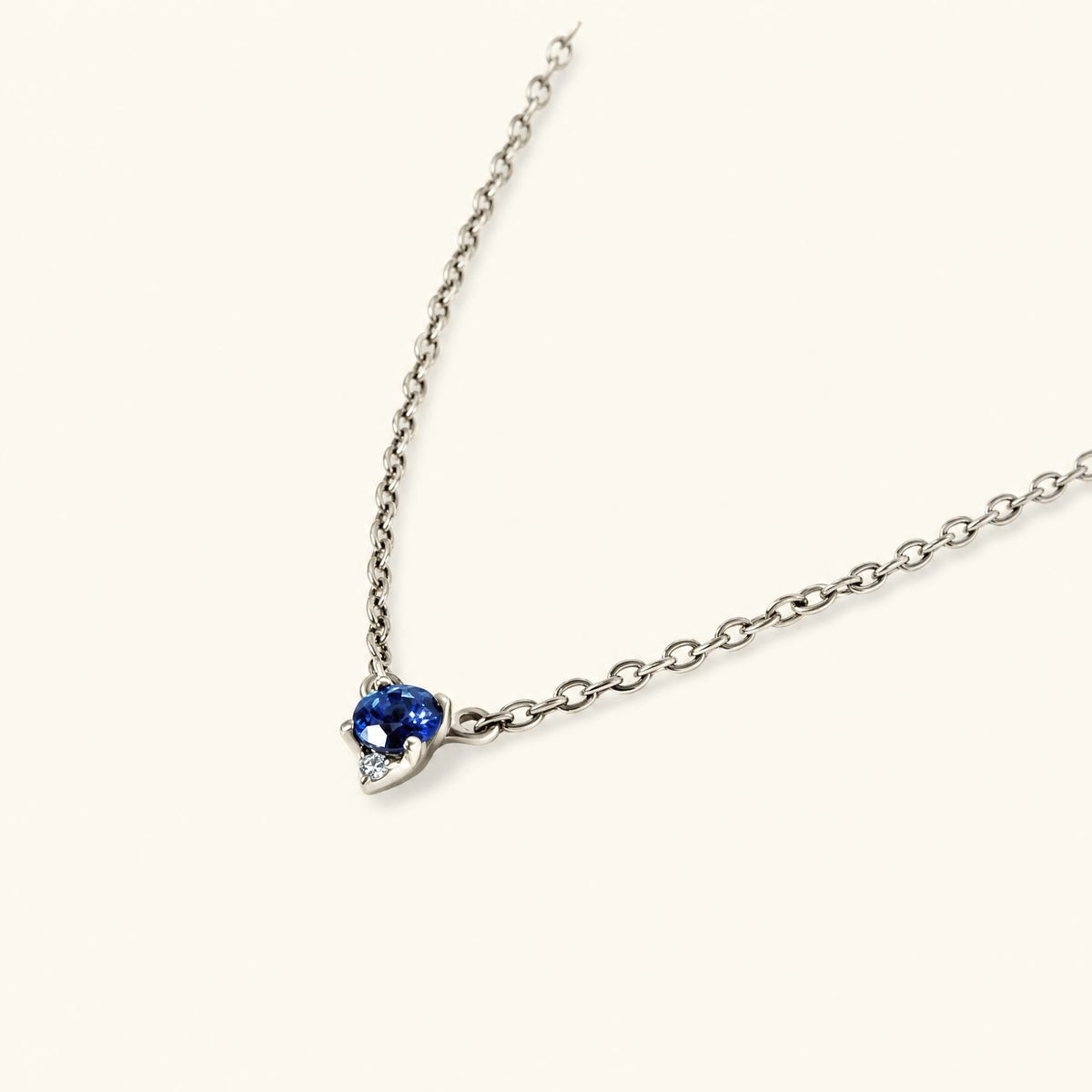 Collier saphir diamant en or blanc