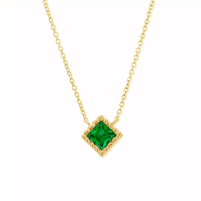 princess-cut emerald yellow gold pendant