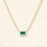 Necklace Prana baguette emerald and diamond in yellow gold 18cts