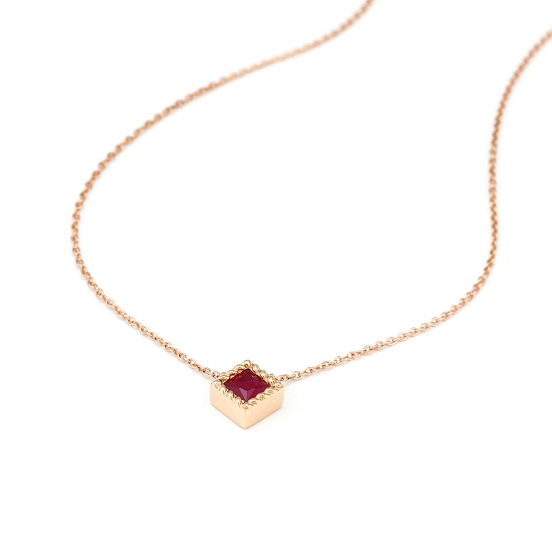 collier rubis fin or rose taille princesse Indrani