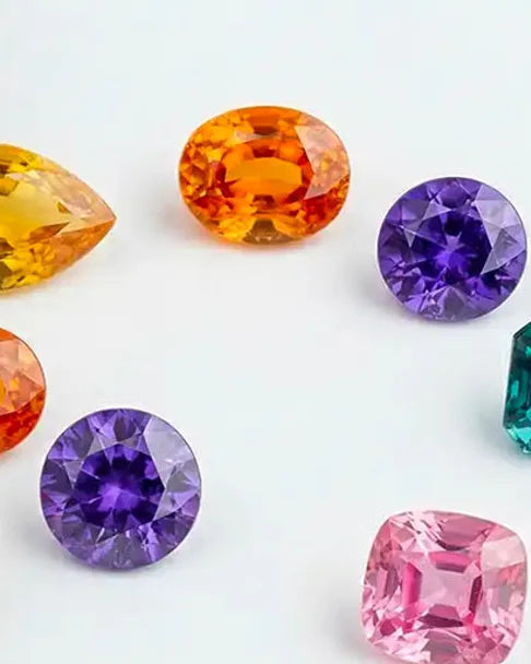 Saphirs de couleur: rose, jaune, orange, violet, blanc: le guide complet