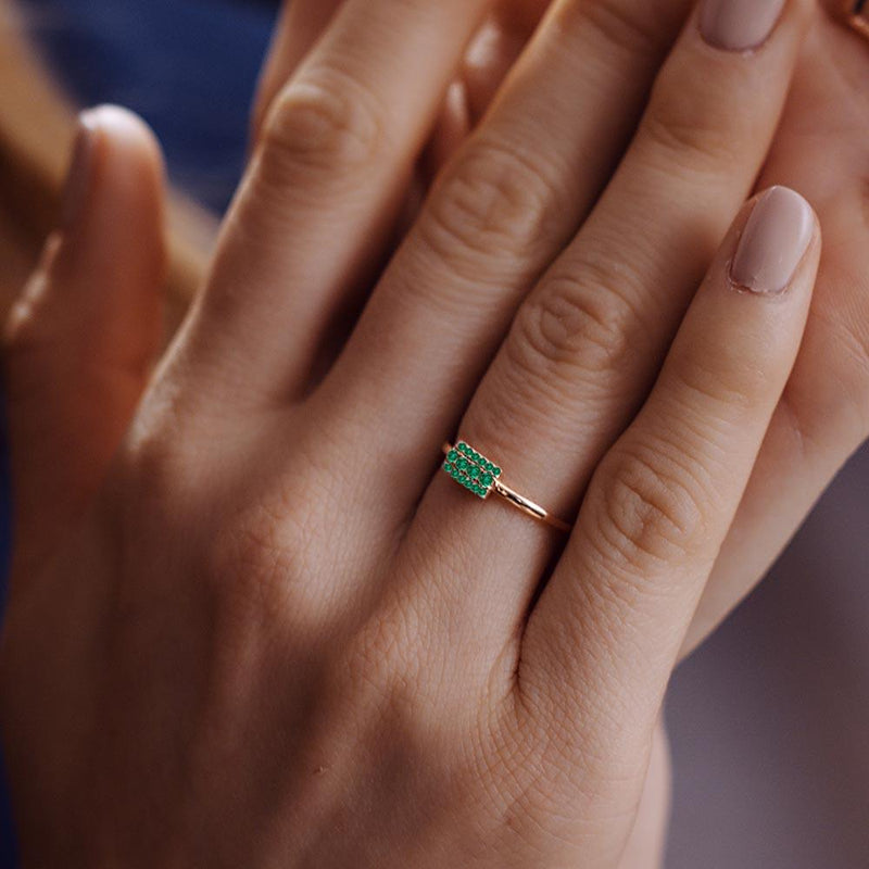Sapna XL rectangular emerald ring