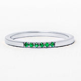 Nisha ring in silver and emeralds