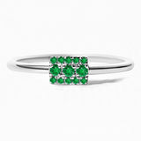 Sapna ring in white gold set with emeralds
