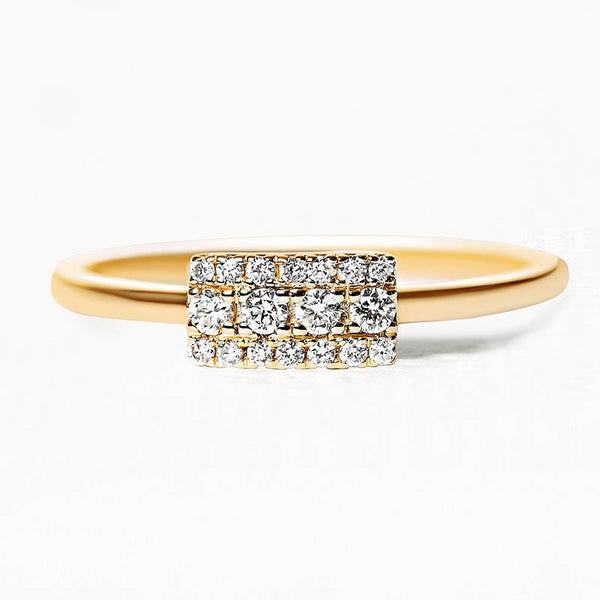 Rectangular diamond-paved Sapna XL ring in 18K white gold karats
