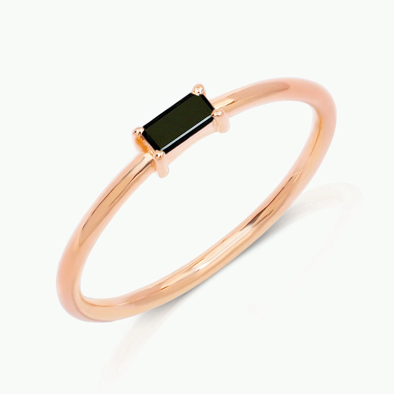 anillo solitario de diamante baguette negro en oro rosa