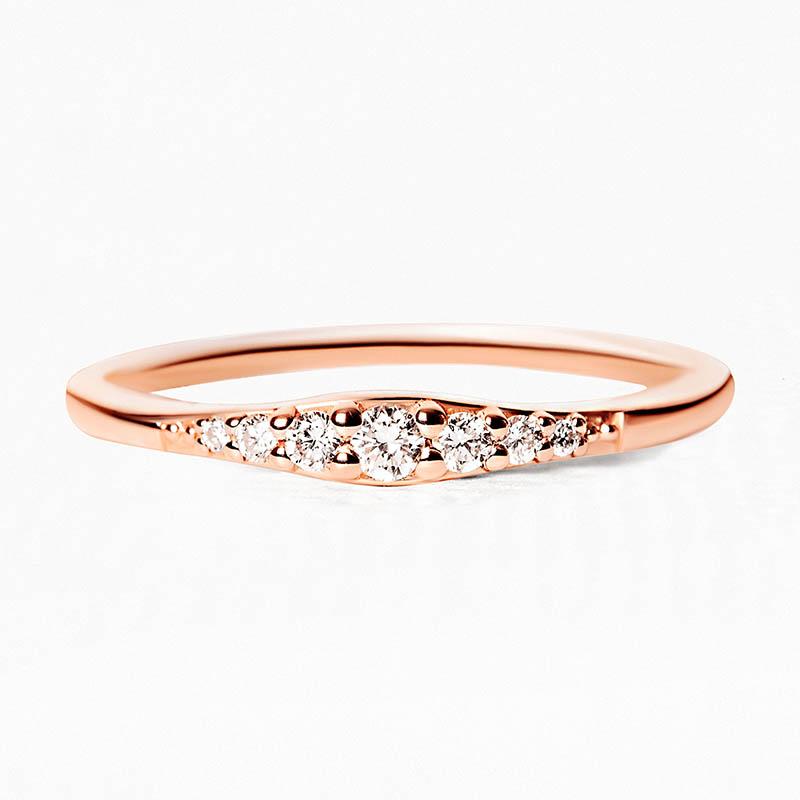 Sushma wedding ring paved with diamonds in rose gold
