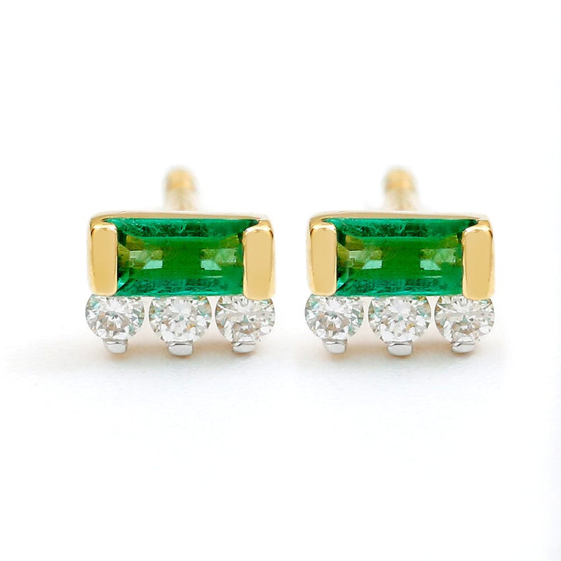 Prana baguette emerald and diamond earrings in 18 ct yellow gold