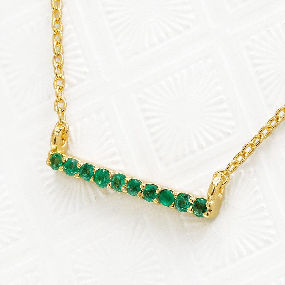 ujala emerald necklace in gilt